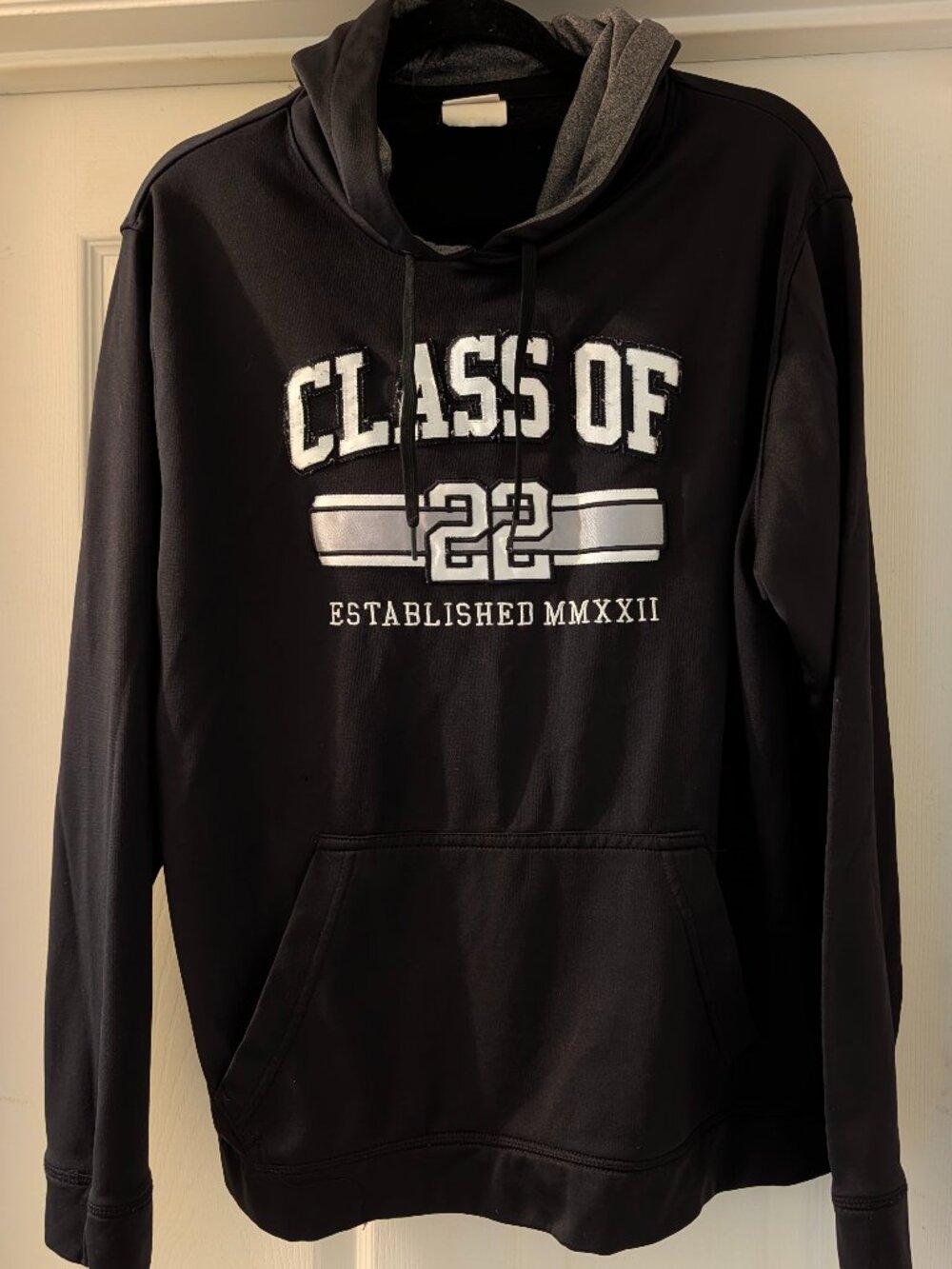 Jostens Men's Black Class of 2022 Senior Pullover Hoodie Medium